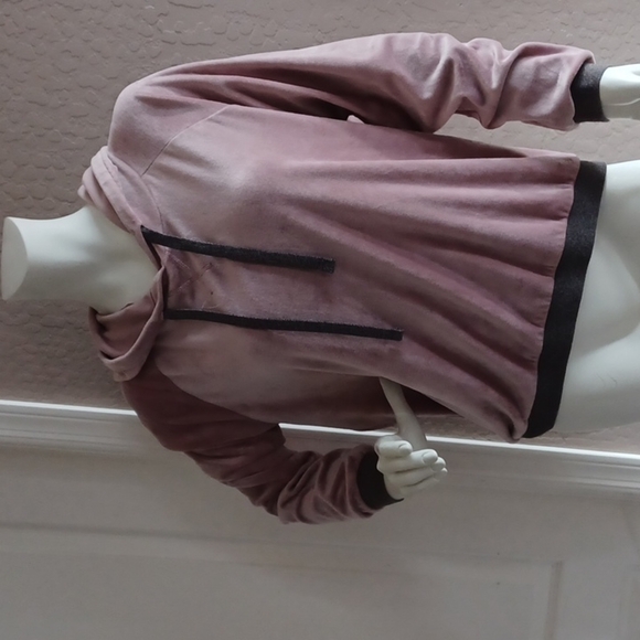 - alfaniWoman sweatshirt - Picture 2 of 2